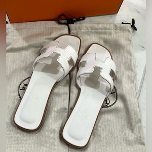SOLD: Hermes white orans
